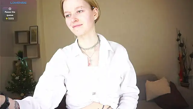 ToyaPletz online show from 04-18-26, 08:09