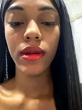 Snapshot of kthe_ chatting on 01-14-26, 07:19 kthe online show from 01-14-26, 07:19