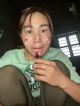 meganmeo online show from 02-12-26, 05:24