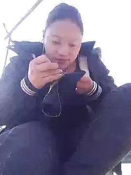 Snapshot of beny8800 chatting on 11-30-25, 01:20 beny8800 online show from 11-30-25, 01:20