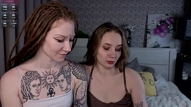 BobbieNibbe online show from 12-19-25, 01:12