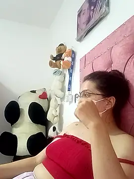 Snapshot of dulcecielo_ chatting on 01-08-26, 12:13 dulcecielo online show from 01-08-26, 12:13