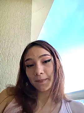 Snapshot of Rouse_fire chatting on 12-03-25, 07:56 Rouse fire online show from 12-03-25, 07:56