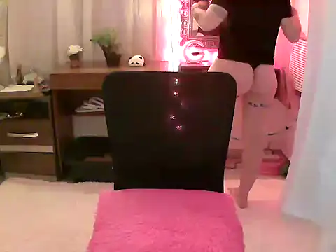 MissDominicc online show from 01-12-26, 03:01