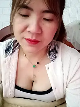 Lily-ross22 online show from 02-10-26, 04:16