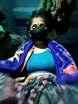 Snapshot of Punam_panjabi chatting on 02-02-26, 04:27 Punam panjabi online show from 02-02-26, 04:27