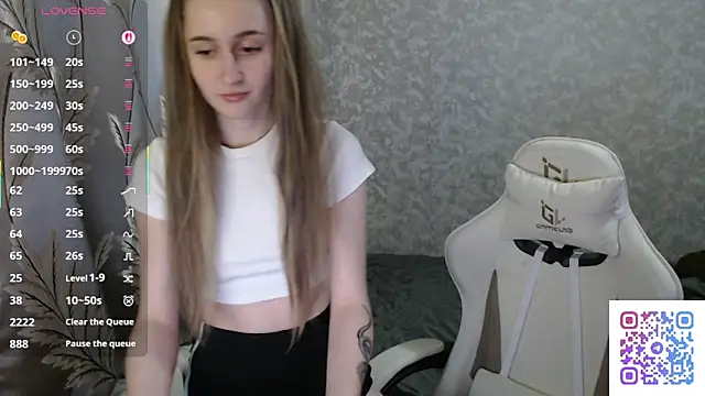 Ave Costly online show from 01-18-26, 05:39