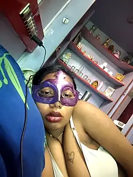 Snapshot of aarti03fb chatting on 06-12-26, 08:24 aarti03fb online show from 06-12-26, 08:24