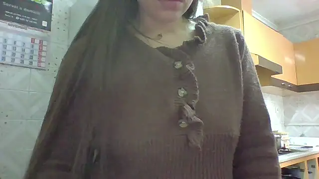 Snapshot of mery_lou2025 chatting on 11-24-25, 01:00 mery lou2025 online show from 11-24-25, 01:00