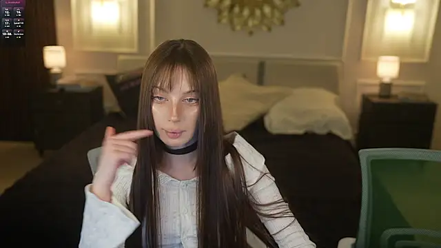 Dacota love online show from 04-19-26, 10:47