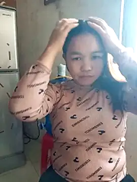 Snapshot of arina-11 chatting on 12-17-25, 05:57 arina-11 online show from 12-17-25, 05:57