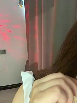 boniu-mimi online show from 12-14-25, 04:29