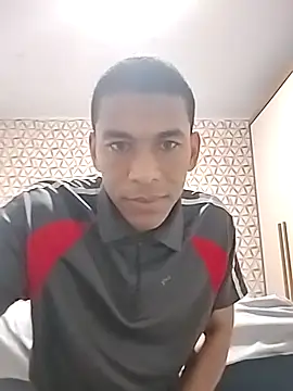 Snapshot of Comebuceta10 chatting on 11-24-25, 05:01 Comebuceta10 online show from 11-24-25, 05:01