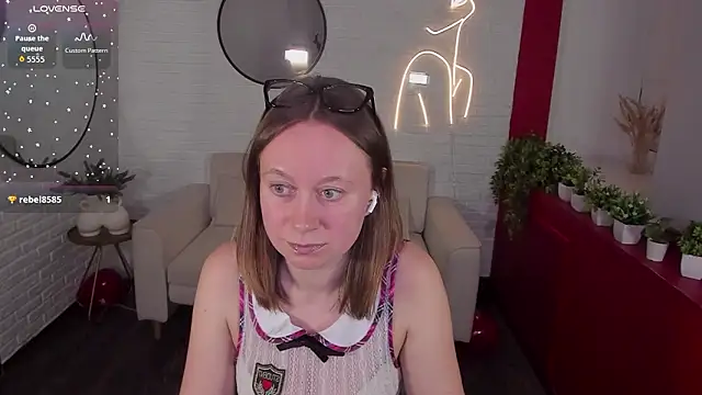 Brooke lover online show from 03-06-26, 09:11