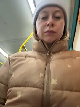 Brooke lover online show from 04-05-26, 07:00