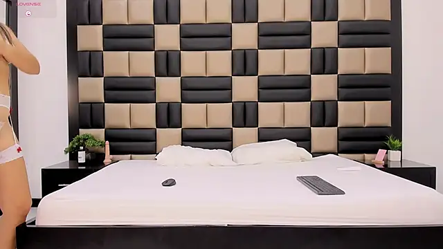 JessicaBosch online show from 01-07-26, 01:13