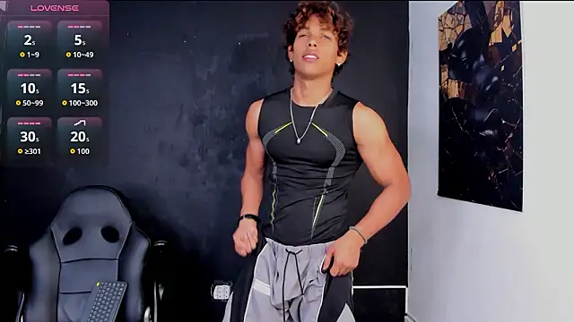 LiamVibes212 online show from 02-26-26, 01:32