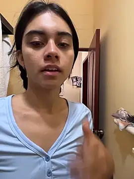 Miia moonn online show from 04-05-26, 02:58