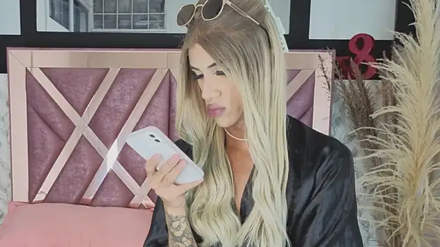 megan lenon online show from 01-31-26, 07:11