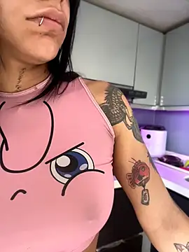 SaraAndrade  online show from 04-08-26, 03:34