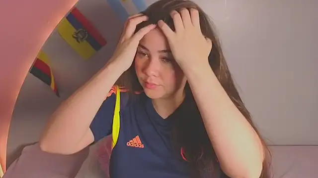 amyvans  online show from 06-27-26, 08:36