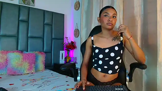 TashaNaughty4u online show from 04-13-26, 08:14