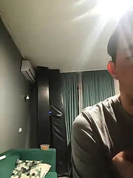 Razvan696969 online show from 02-21-26, 04:41