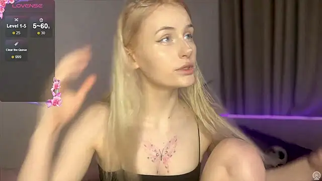 Snapshot of MilaElin chatting on 01-16-26, 05:50 MilaElin online show from 01-16-26, 05:50