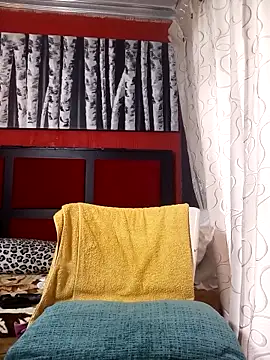 Snapshot of SavageHoney chatting on 02-26-26, 01:43 SavageHoney online show from 02-26-26, 01:43