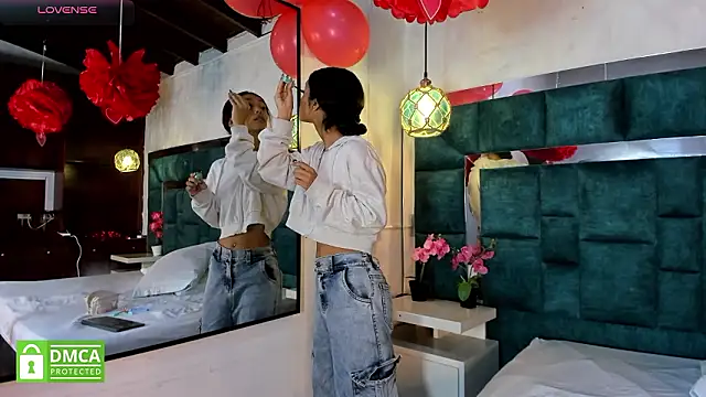  bonnyandclyde online show from 02-18-26, 12:01