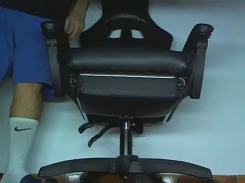 Alphacashmaster777 online show from 04-15-26, 07:58