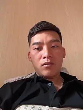 sanu551 online show from 12-15-25, 03:22