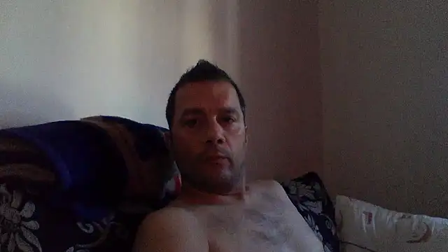 Snapshot of Billakos chatting on 06-14-26, 02:52 Billakos online show from 06-14-26, 02:52