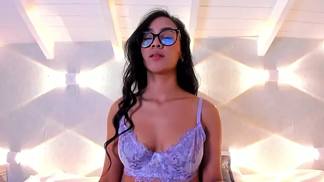 Klohewilliams  online show from 01-05-26, 05:27