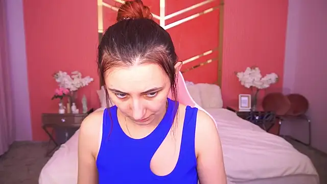 RoxieRay online show from 04-08-26, 01:33