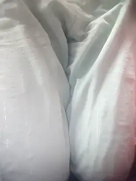 Juliekhan 98 online show from 01-07-26, 05:48