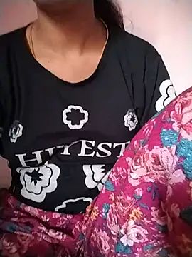 RASHMI SHARMA9 online show from 05-19-26, 12:00