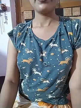 RASHMI SHARMA9 online show from 06-03-26, 02:33