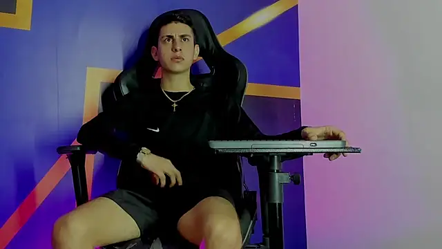 twink scott  online show from 12-03-25, 04:31