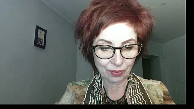Kelly Flurr online show from 12-17-25, 09:15
