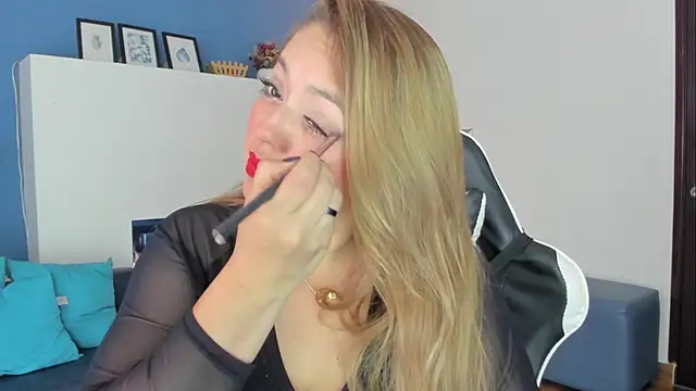 Anto Thompson online show from 04-09-26, 08:25