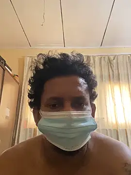 Snapshot of Aki_1994 chatting on 12-20-25, 08:43 Aki 1994 online show from 12-20-25, 08:43