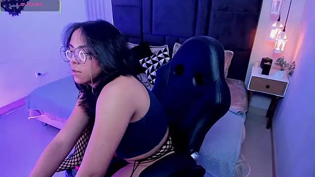 Scarlett musik online show from 02-12-26, 04:40