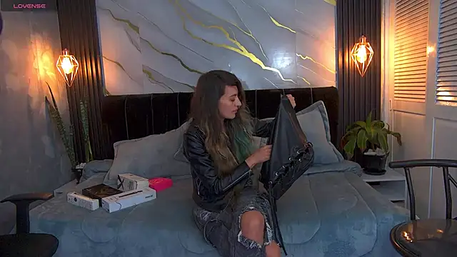 Dark Dominika online show from 06-10-26, 01:10