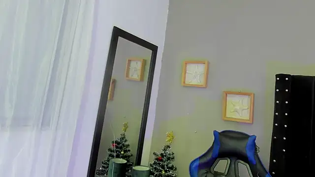 Bryan robayo5 online show from 12-20-25, 11:28