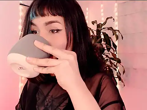 Snapshot of justmartina_ chatting on 03-04-26, 01:55 justmartina online show from 03-04-26, 01:55