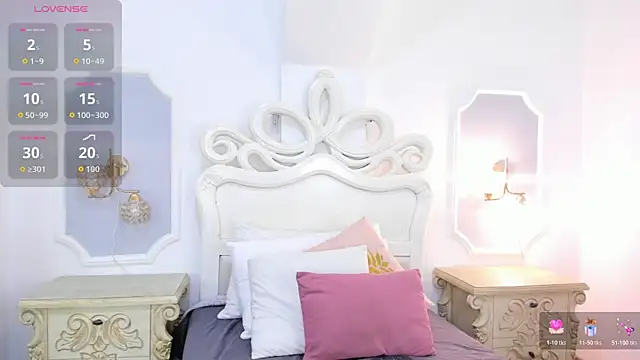 Snapshot of miss_vivienne chatting on 02-13-26, 07:43 miss vivienne online show from 02-13-26, 07:43