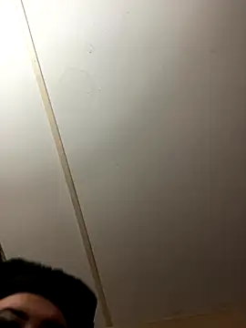 Snapshot of cookiescream69 chatting on 11-26-25, 06:25 cookiescream69 online show from 11-26-25, 06:25