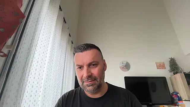 coolsmith81 online show from 06-03-26, 07:22