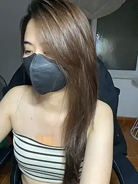 Lunamoon68 online show from 04-12-26, 05:51